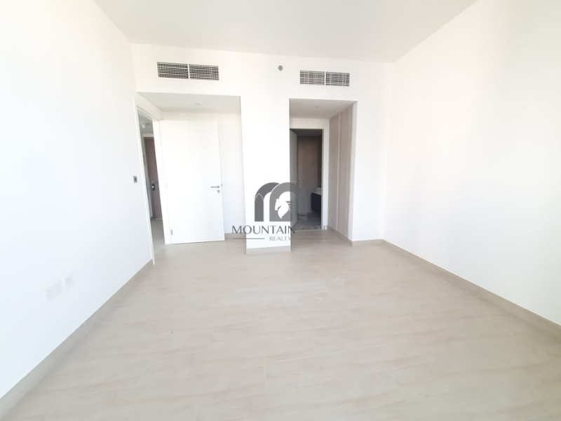 Best Price |  Villas view | High ROI 1BR Aljada Mountain Gate
