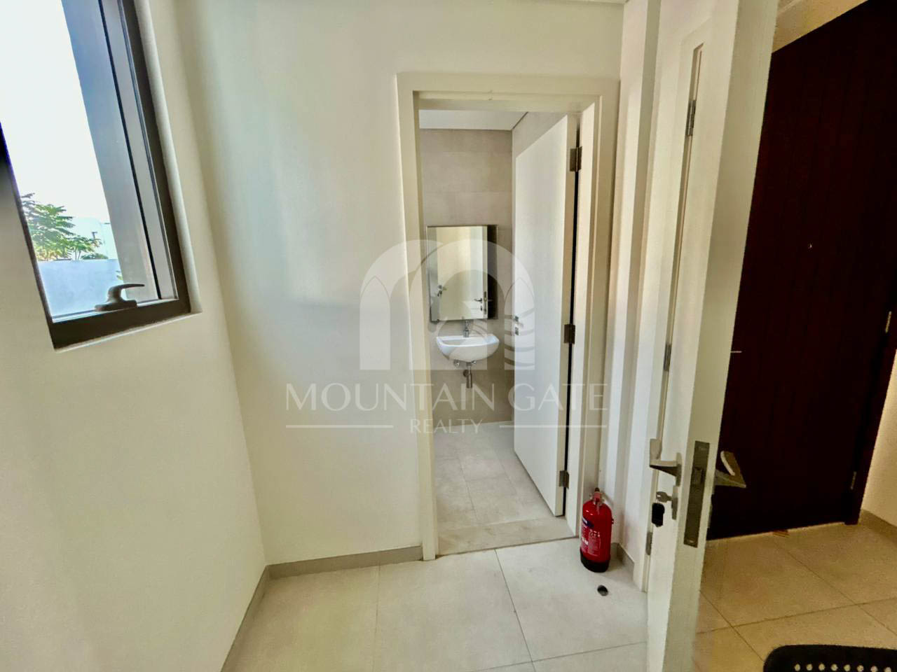 Landscaped | Single Row | Pleasant 4BR The Valley Mountain Gate
