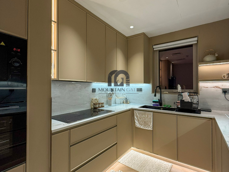 Luxurious renovated apartment | Furnished | Vacant 2BR Muwaileh Commercial Mountain Gate