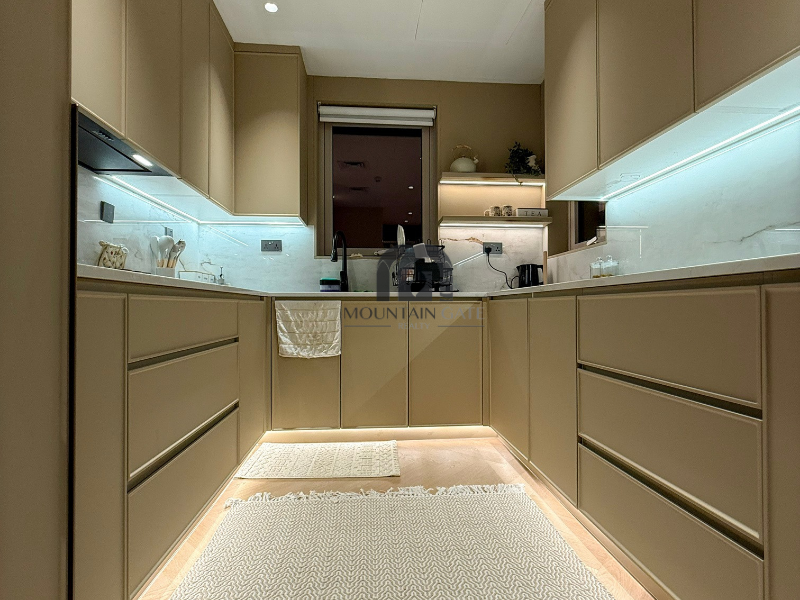 Luxurious renovated apartment | Furnished | Vacant 2BR Muwaileh Commercial Mountain Gate