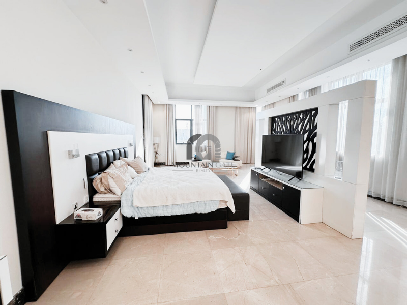 Luxurious Spacious | Fully Furnished | Only GCC 5BR Mughaidir Mountain Gate