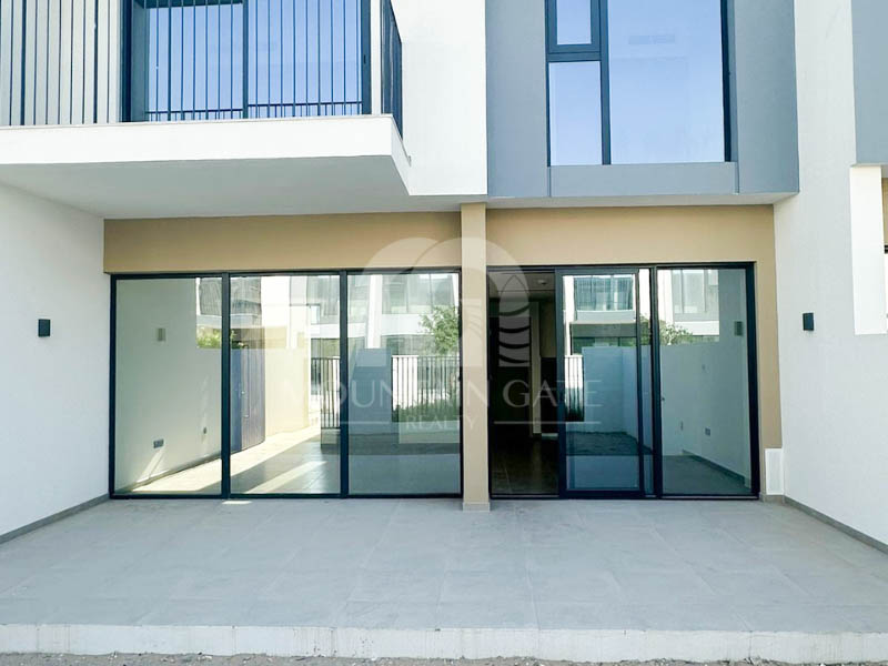 Green Belt View | Middle Kitchen | Move-In Ready 3BR The Valley Mountain Gate