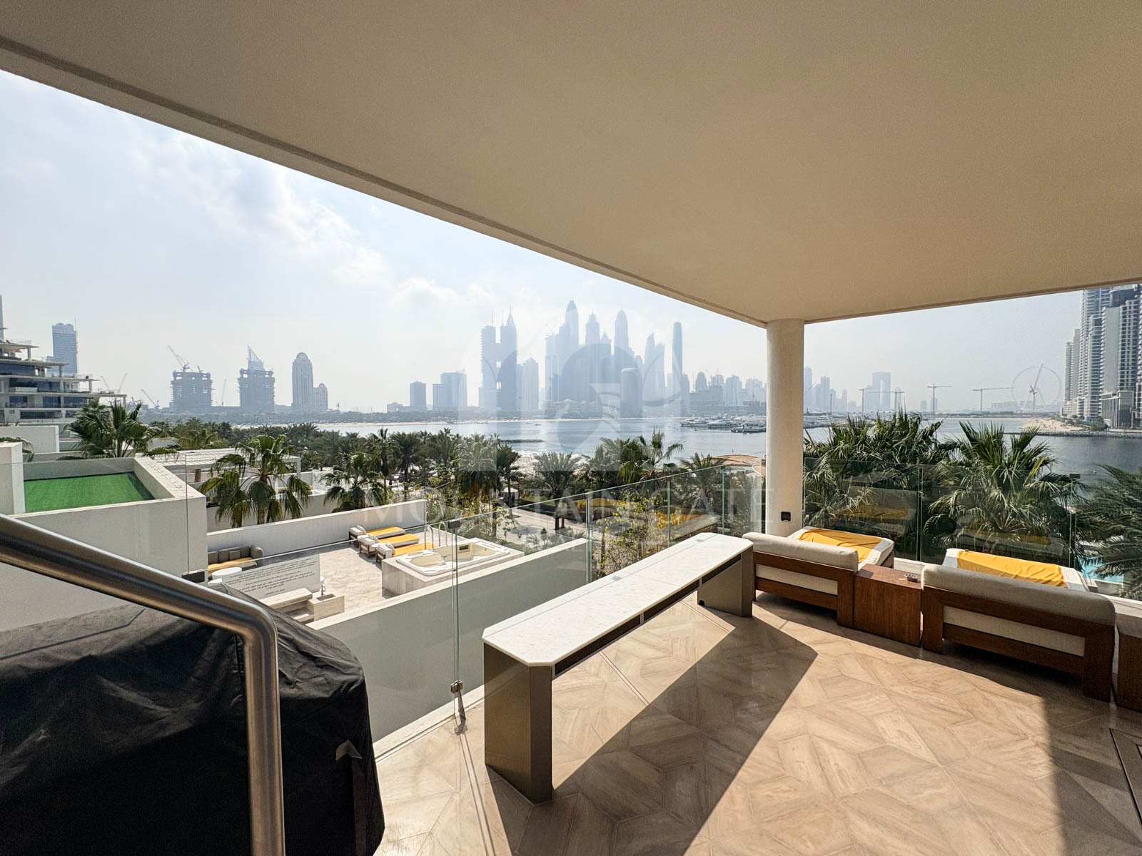 1 of 1 Penthouse | Private Pool | large layout 4BR Palm Jumeirah Mountain Gate
