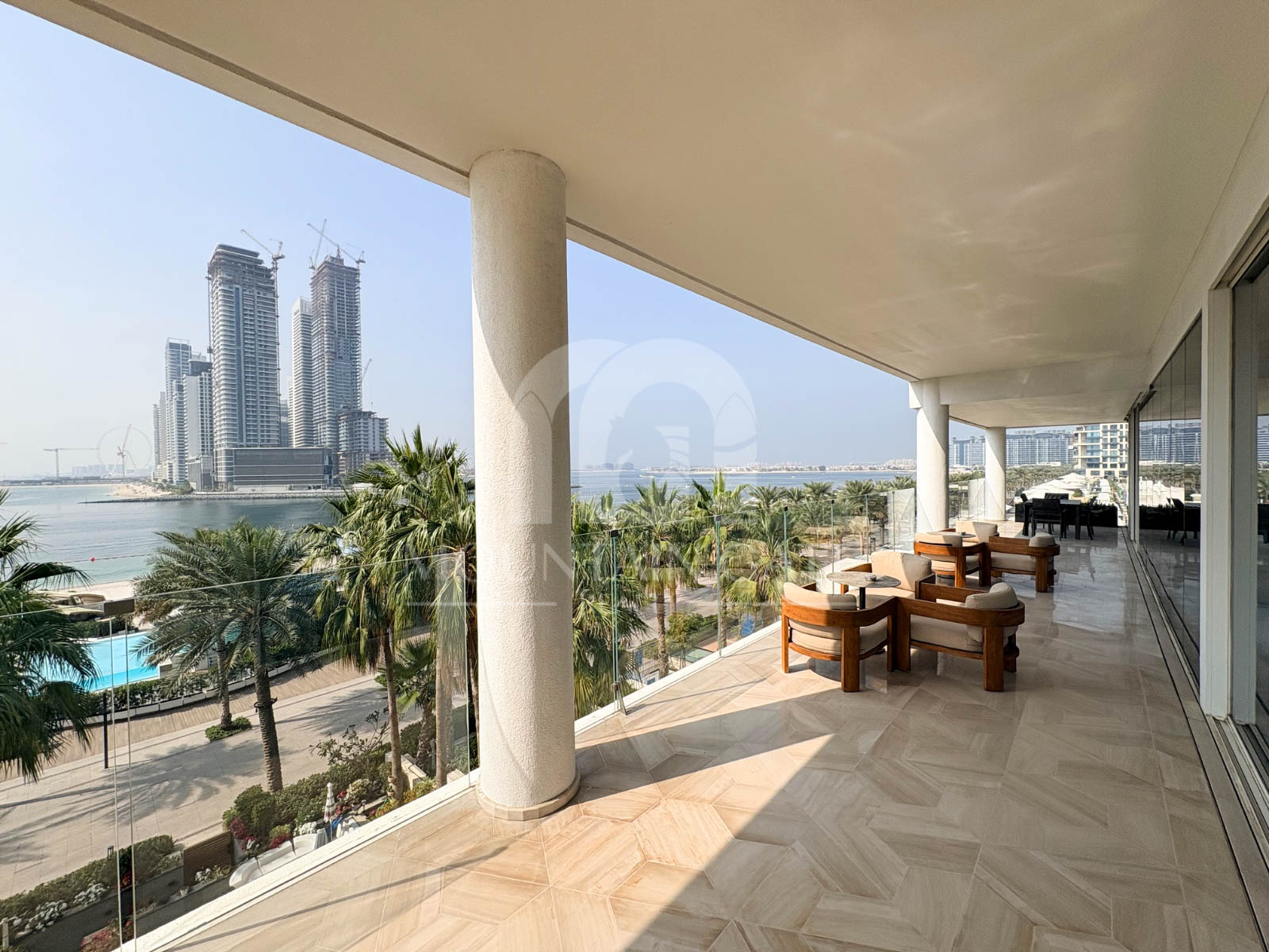 1 of 1 Penthouse | Private Pool | large layout 4BR Palm Jumeirah Mountain Gate