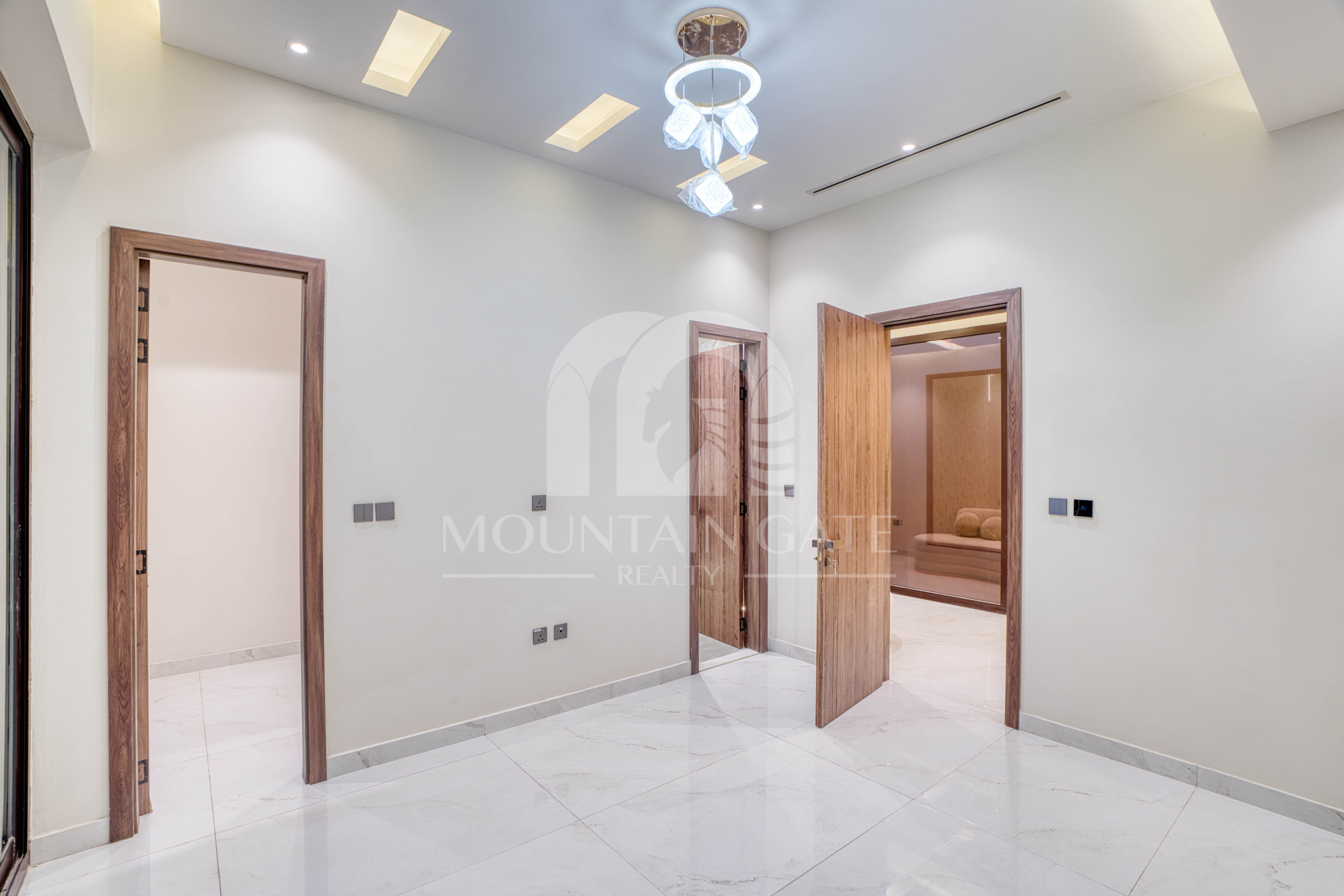 Brand New | Luxury | Next to Arbor School 4BR Al Furjan Mountain Gate