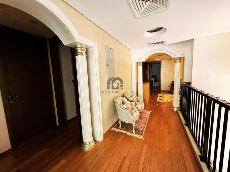 Luxury villa | Big Pool | Vacant on transfer 6BR Muwaileh Commercial Mountain Gate