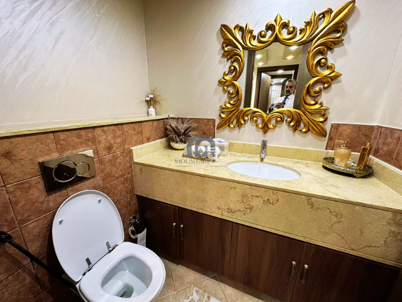 Luxury villa | Big Pool | Vacant on transfer 6BR Muwaileh Commercial Mountain Gate