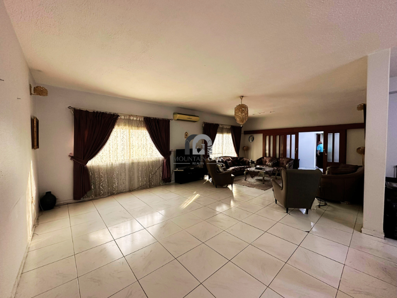 GCC | Large | Commercial/Residential| main street 7BR Al Sharq Mountain Gate