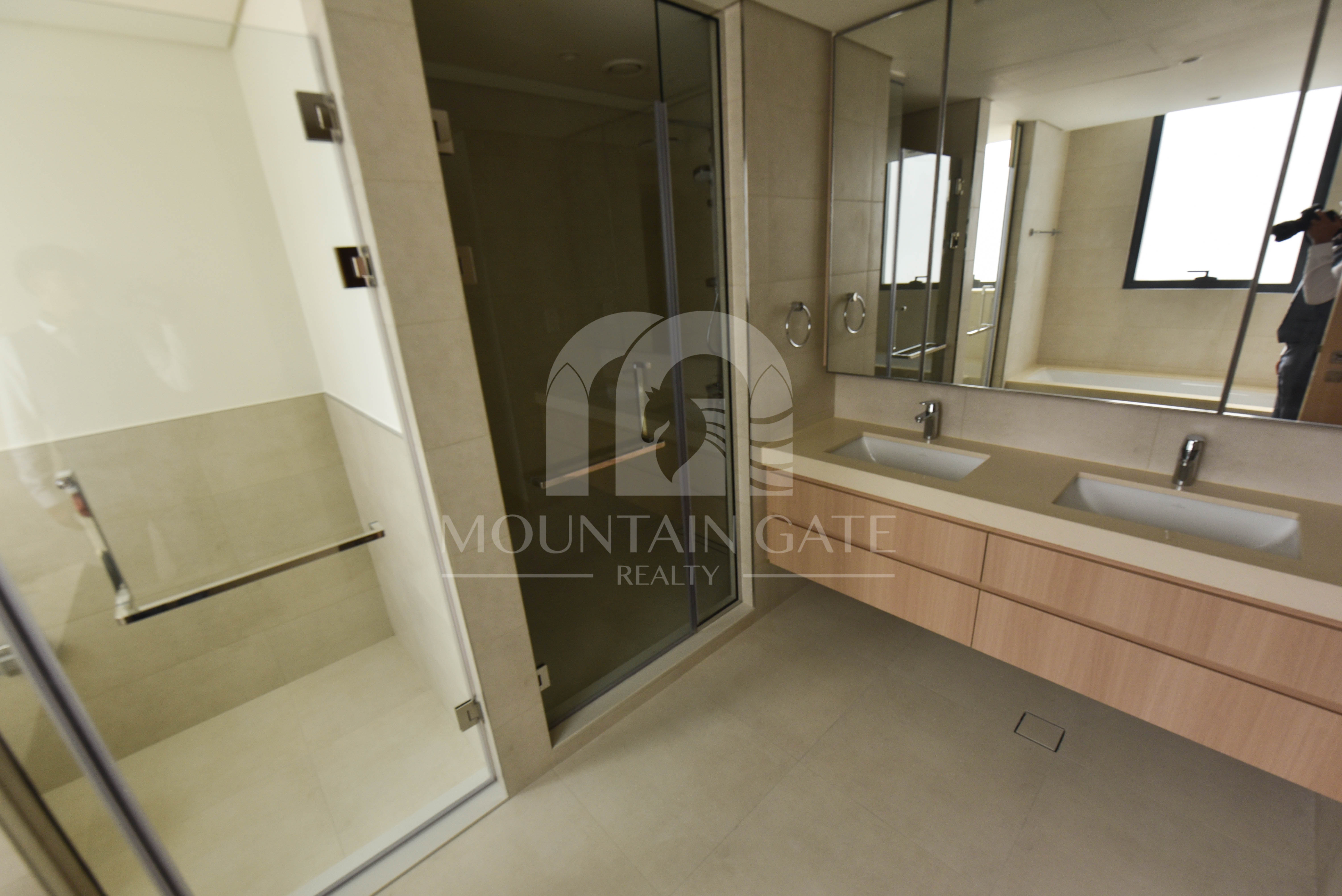 Premium Villa on Large Plot | Park-Backing 5BR Arabian Ranches 3 Mountain Gate