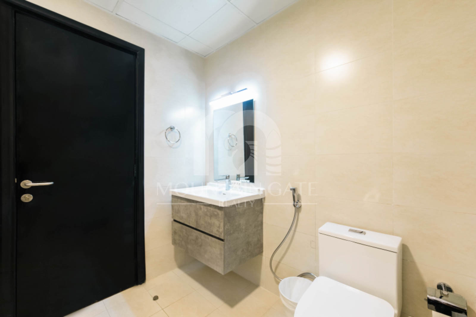Hot Deal |Prime Dubai Marina | Near Tram & JBR 1BR Dubai Marina Mountain Gate