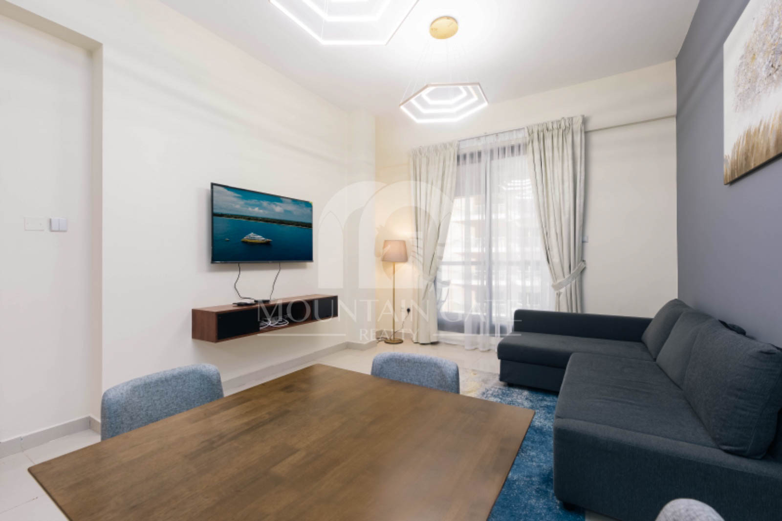 Hot Deal |Prime Dubai Marina | Near Tram & JBR 1BR Dubai Marina Mountain Gate