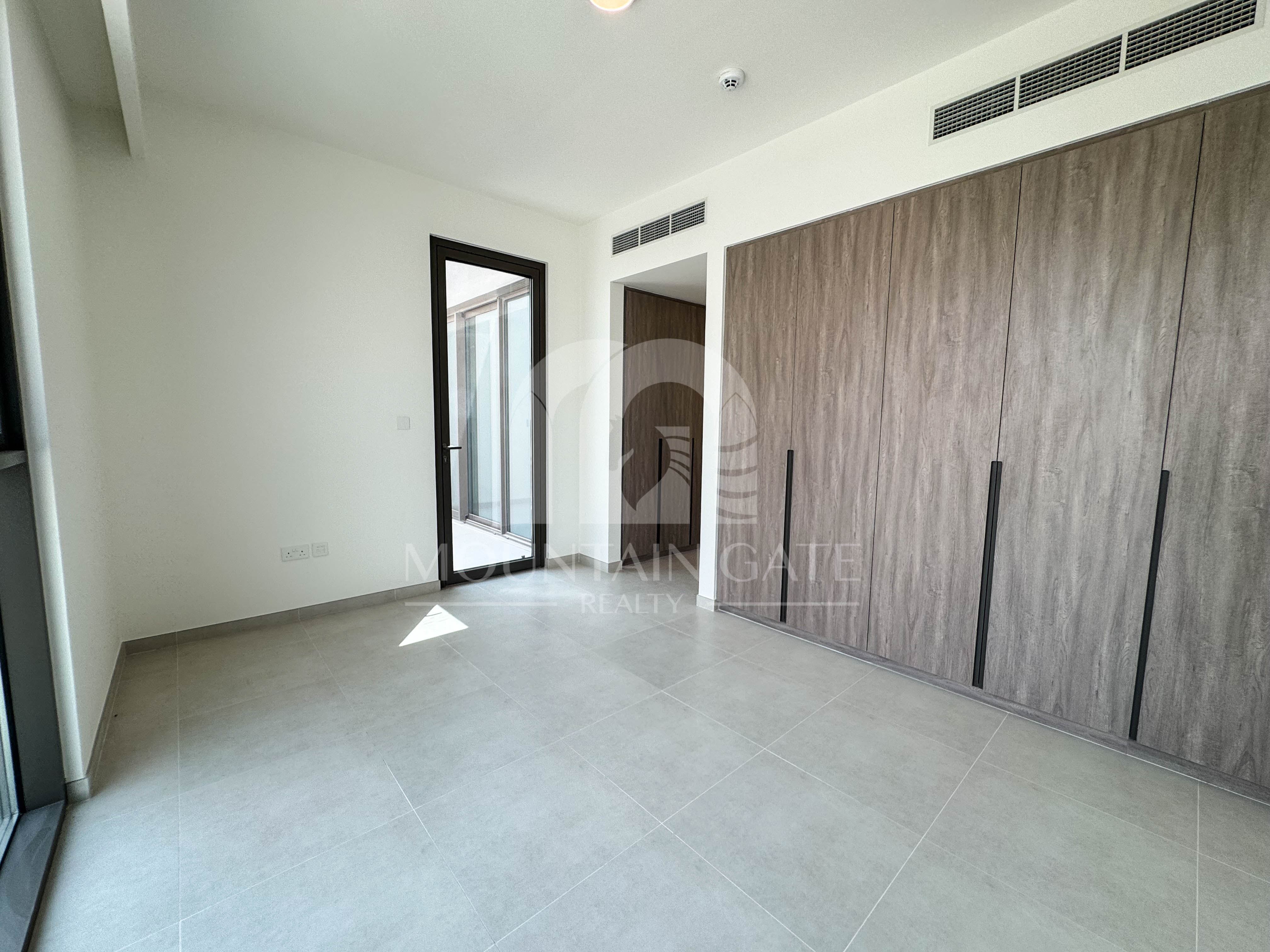 Single Row | Close to Mall | Brand New Available 4BR The Valley Mountain Gate