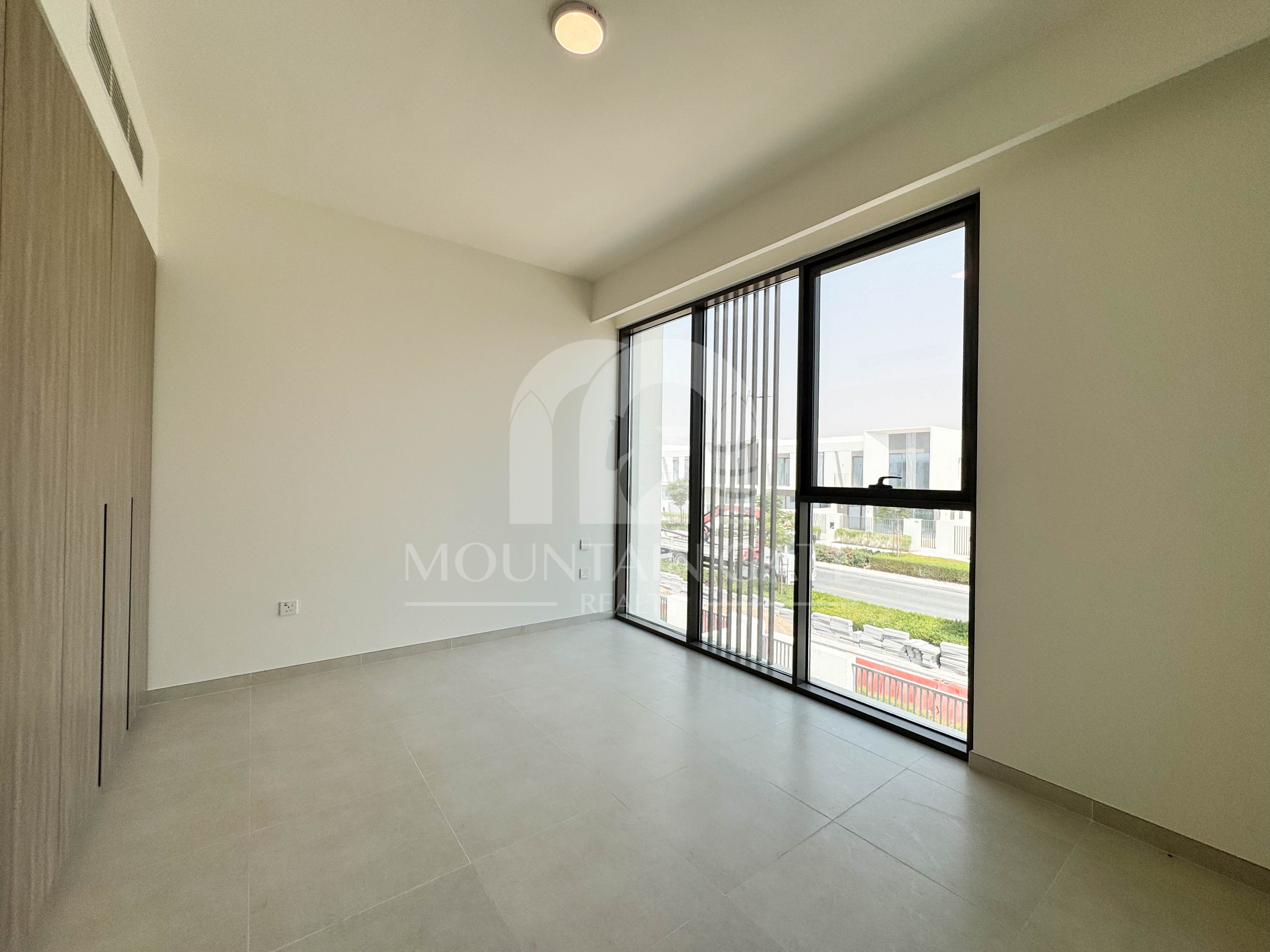 Single Row | Close to Mall | Brand New Available 4BR The Valley Mountain Gate