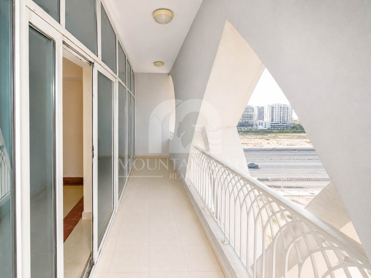 Vacant | Ideal for End User | Spacious Layout 1BR Dubai Land Mountain Gate
