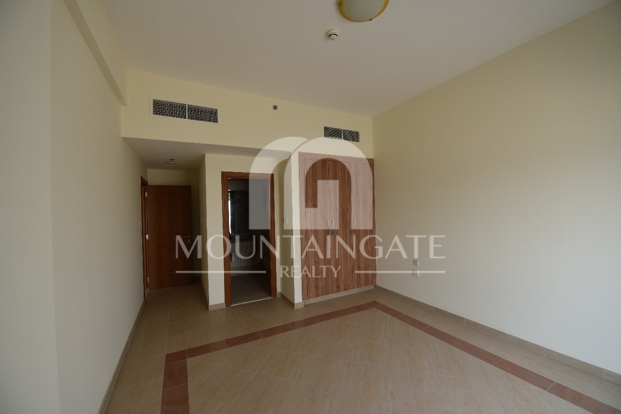 Ideal Investment Spacious Family Living Prime 1BR Dubai Land Mountain Gate
