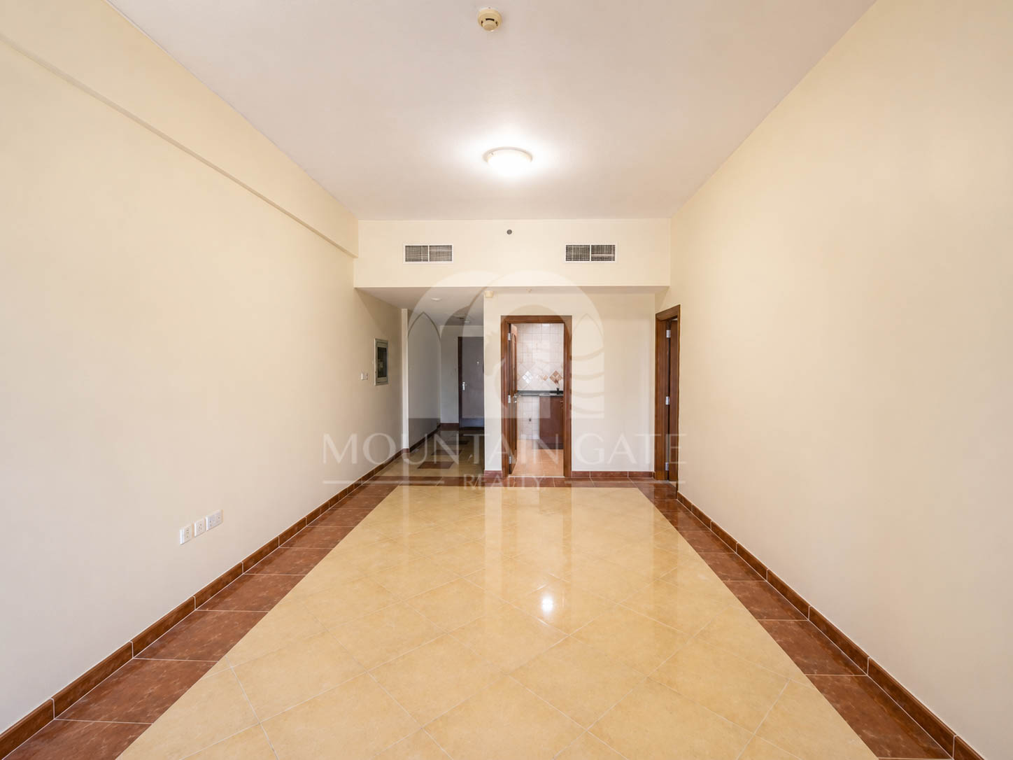 Vacant | Ideal for End User | Spacious Layout 1BR Dubai Land Mountain Gate