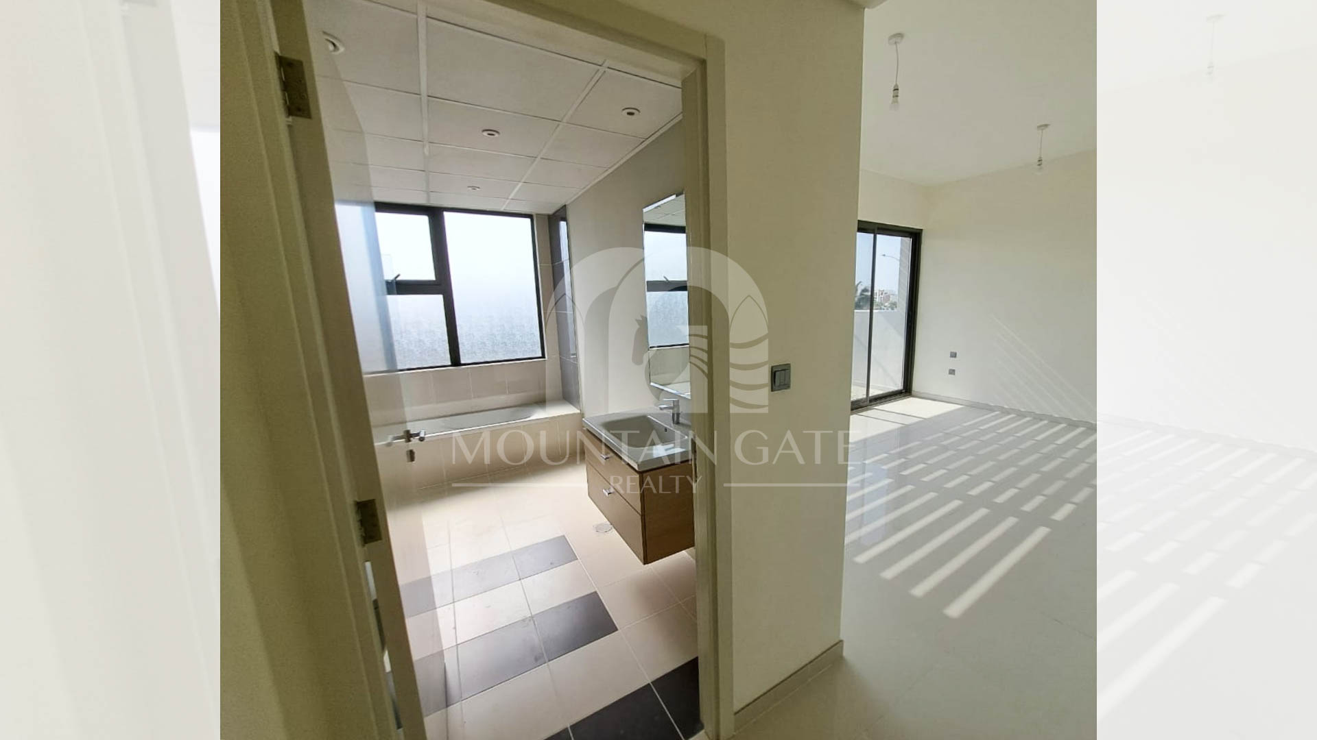 Stunning V3 - Big plot - Best location -Single row 6BR Damac Hills 2 Mountain Gate