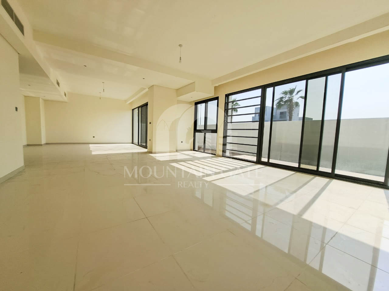 Stunning V3 - Big plot - Best location -Single row 6BR Damac Hills 2 Mountain Gate