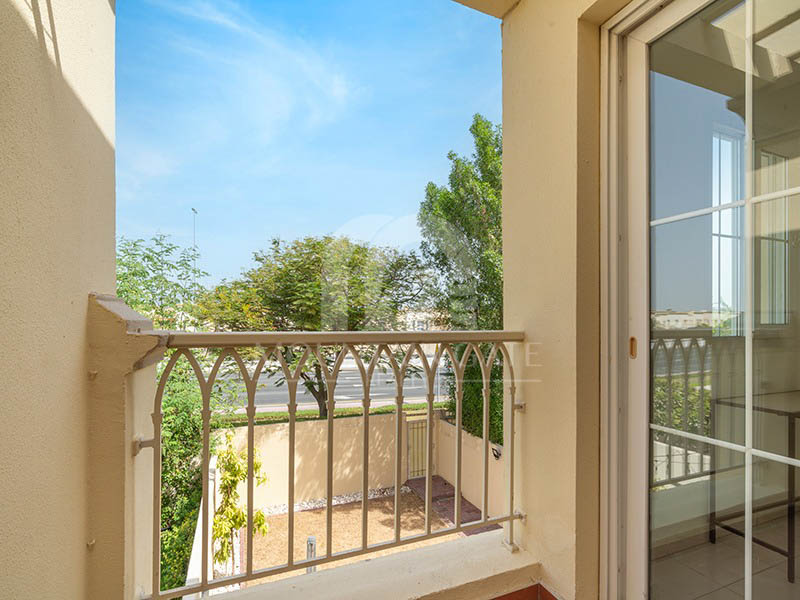 Hot Deal | Single Row | Pleasant 2BR Mountain Gate