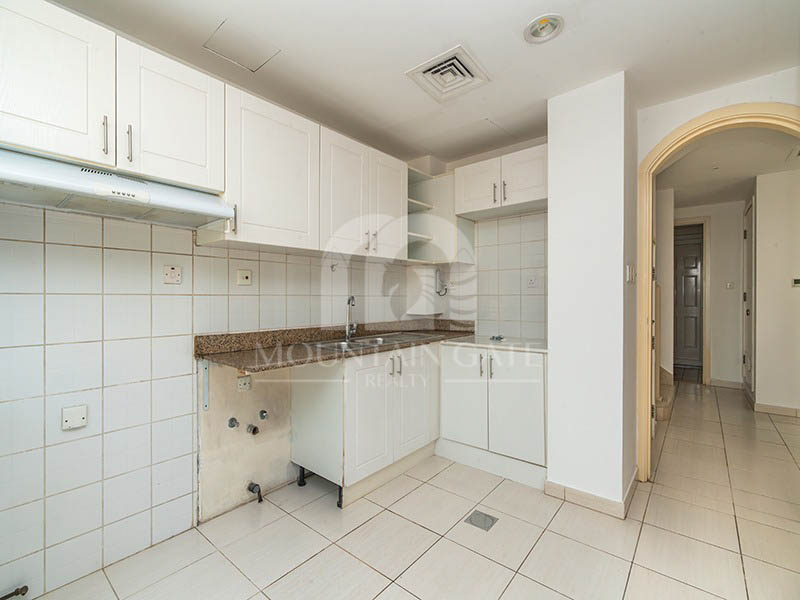 Hot Deal | Single Row | Pleasant 2BR Mountain Gate