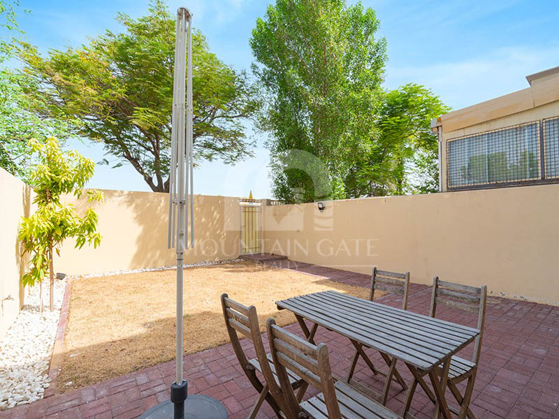 Hot Deal | Single Row | Pleasant 2BR Mountain Gate