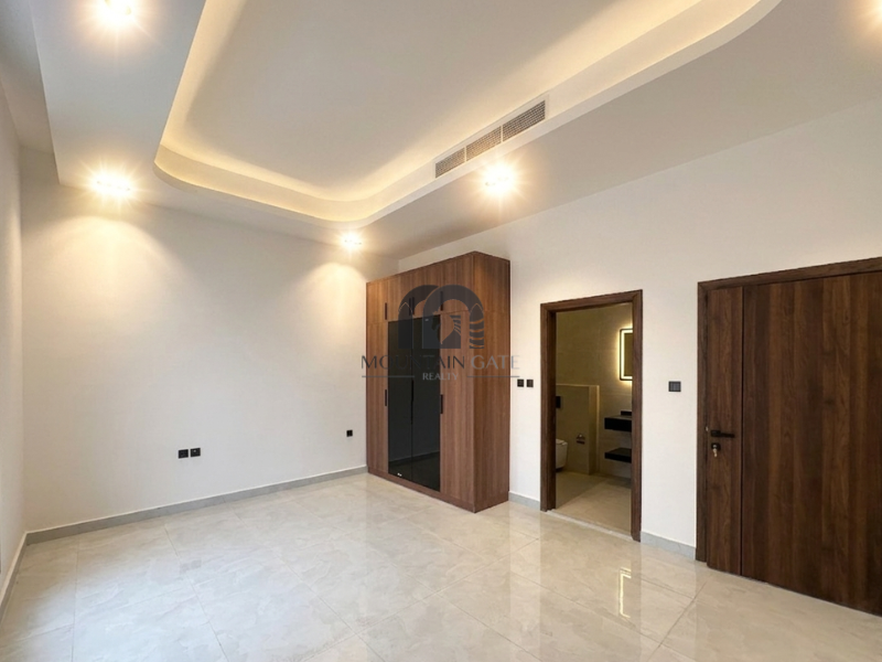 Detached villa | All nationalities | study oom 5BR Tilal City Mountain Gate