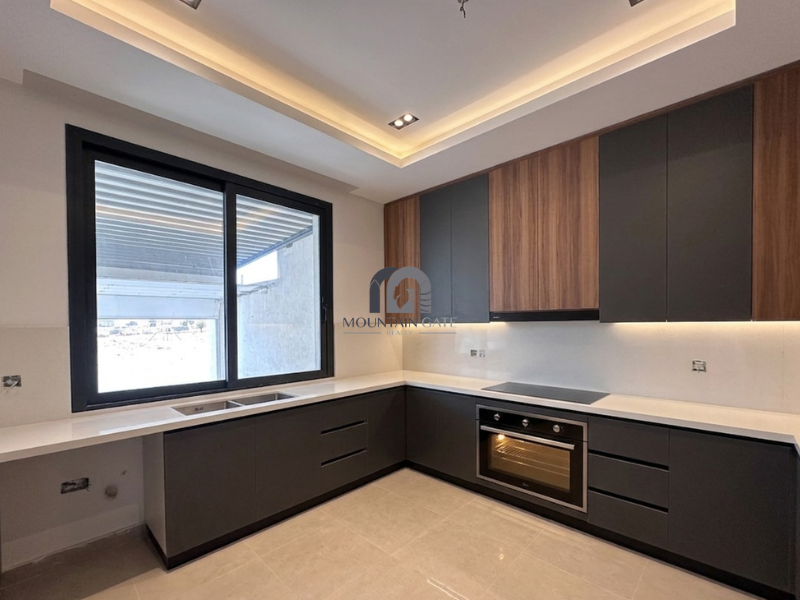Townhouse | Maid's Room | All Freehold 5BR Tilal City Mountain Gate