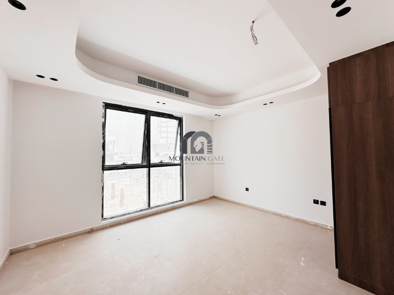 Townhouse | Maid's Room | All Freehold 5BR Tilal City Mountain Gate