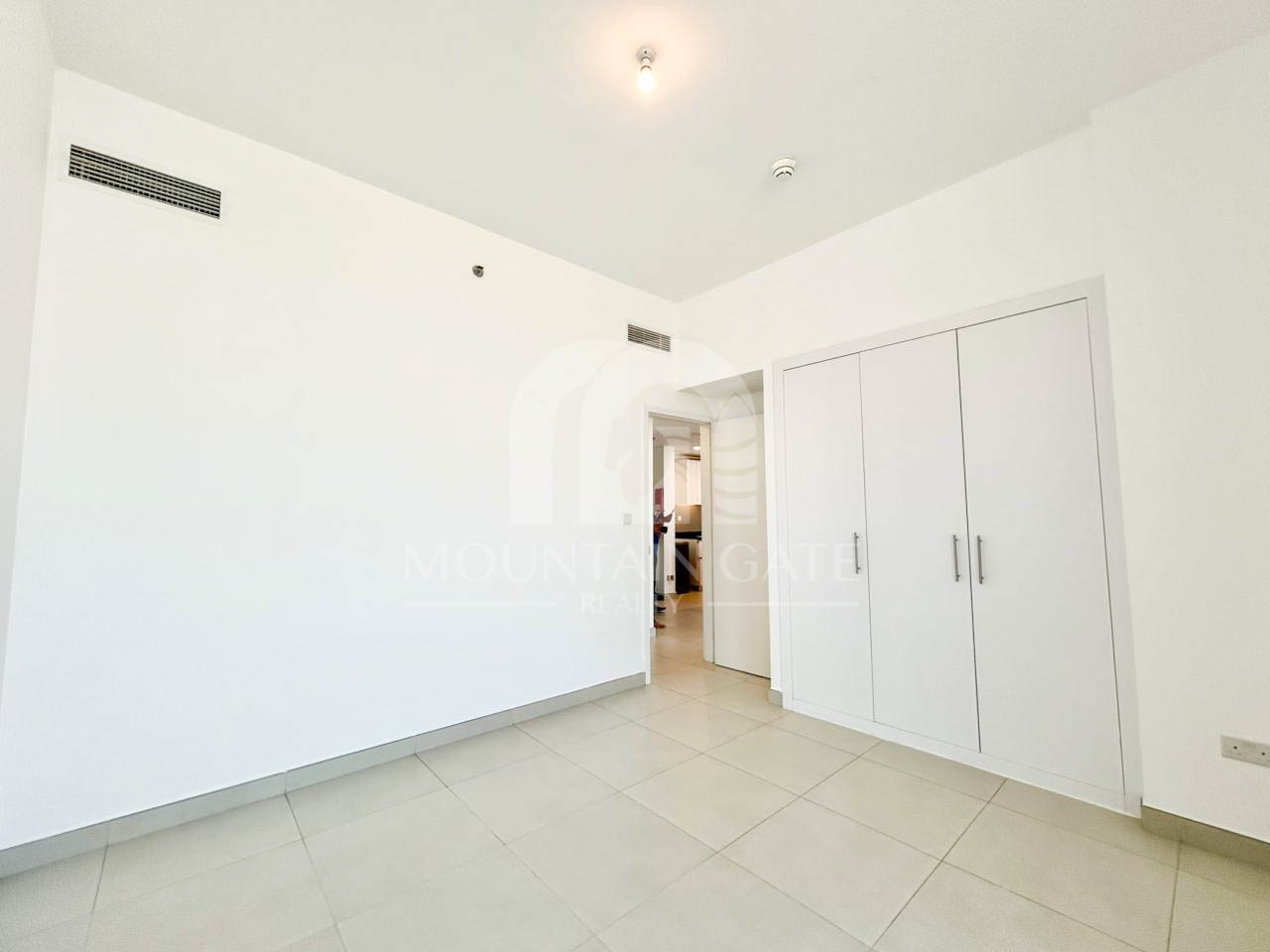 Vacant | Hot Deal | Large Layout Prime Dubai South 2BR Dubai South (Dubai World Central) Mountain Gate