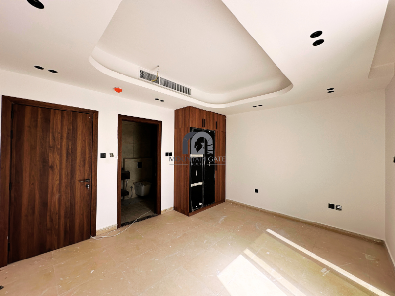 Townhouse | Maid's Room | Near Masar 5BR Tilal City Mountain Gate