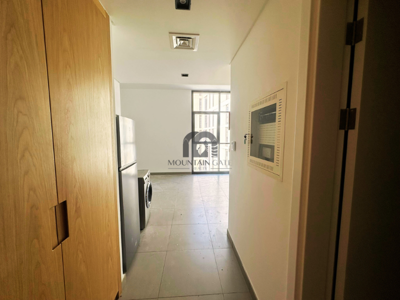 Rented 34K | Pool view | Distinctive space Muwaileh Mountain Gate