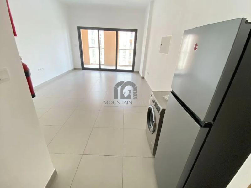 Largest area | With balcony | Rented 37 K Muwaileh Mountain Gate