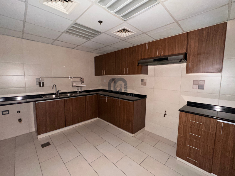All nationalities | Fully beachfront | Vacant 2BR Al Khan Mountain Gate