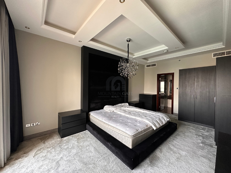 All nationalities | Fully beachfront | Vacant 2BR Al Khan Mountain Gate