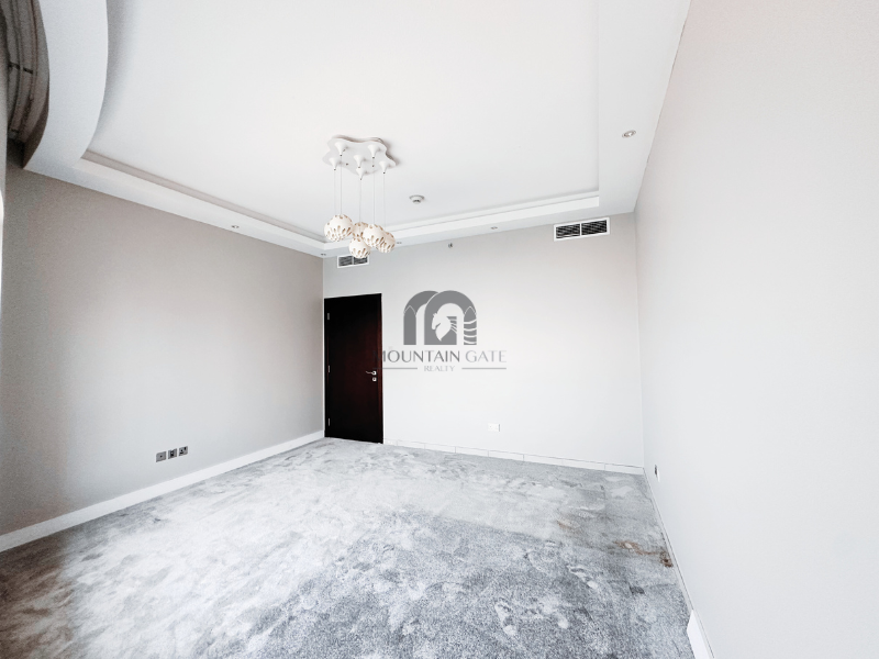 All nationalities | Fully beachfront | Vacant 2BR Al Khan Mountain Gate
