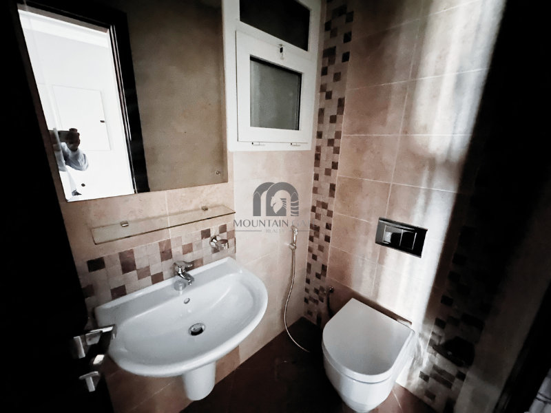 All nationalities | Fully beachfront | Vacant 2BR Al Khan Mountain Gate