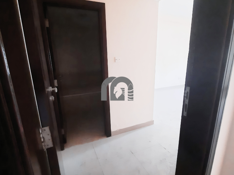Prime location | Spacious office room | Vacant 1BR Al Taawun Mountain Gate