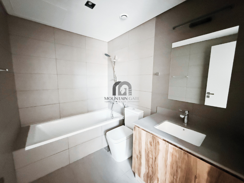 Attractive Offer | High ROI | Bigest Unit 1BR Muwaileh Mountain Gate