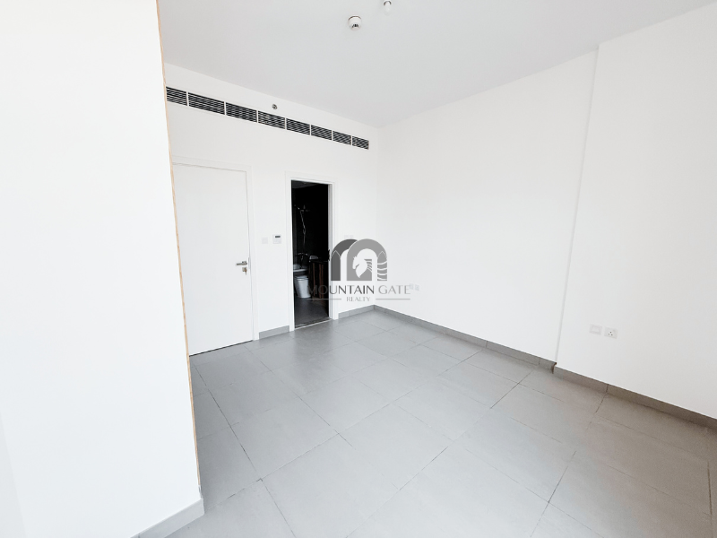 Attractive Offer | High ROI | Bigest Unit 1BR Muwaileh Mountain Gate