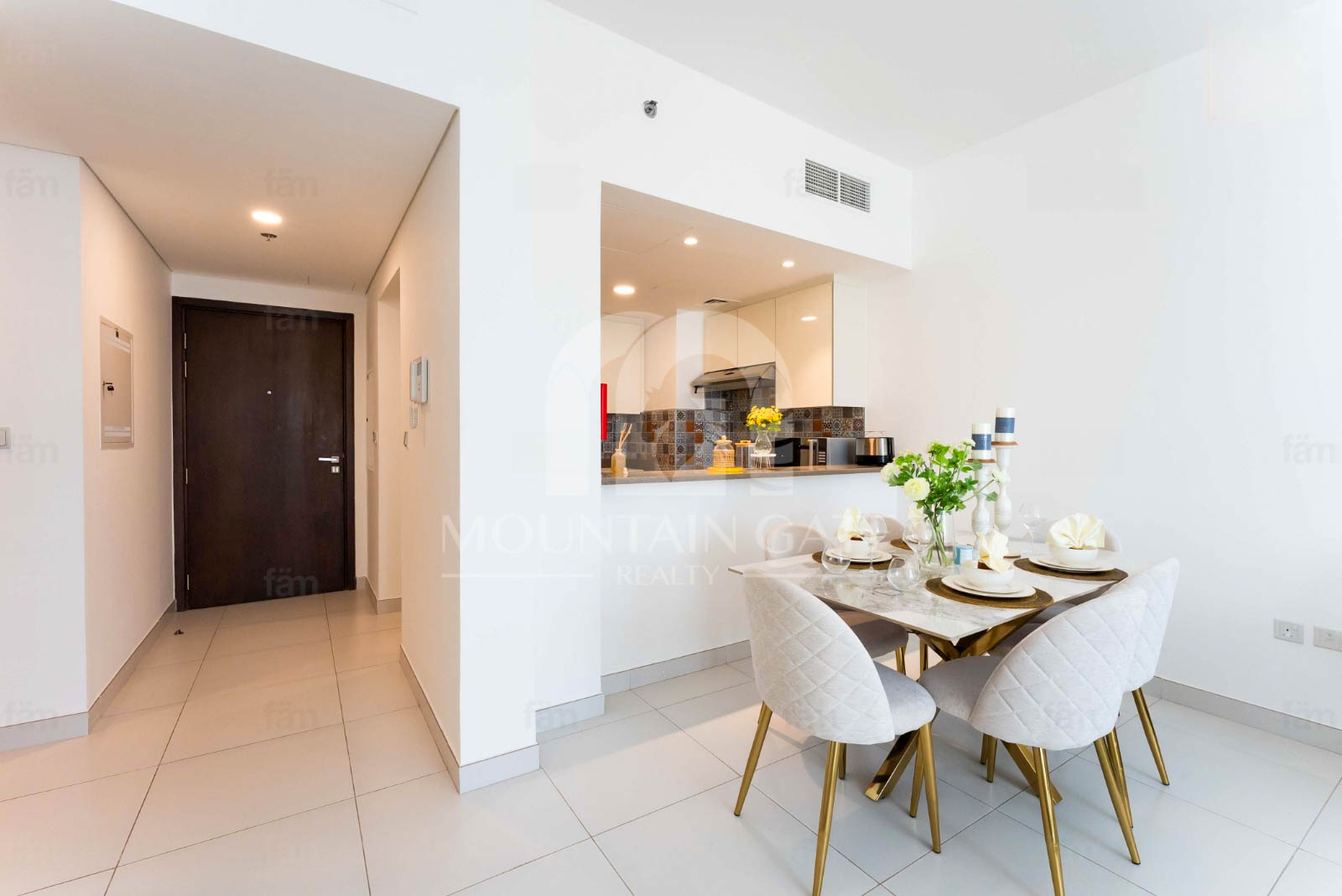 Vacant Excellent amenities for a modern lifestyle 2BR Motor City Mountain Gate
