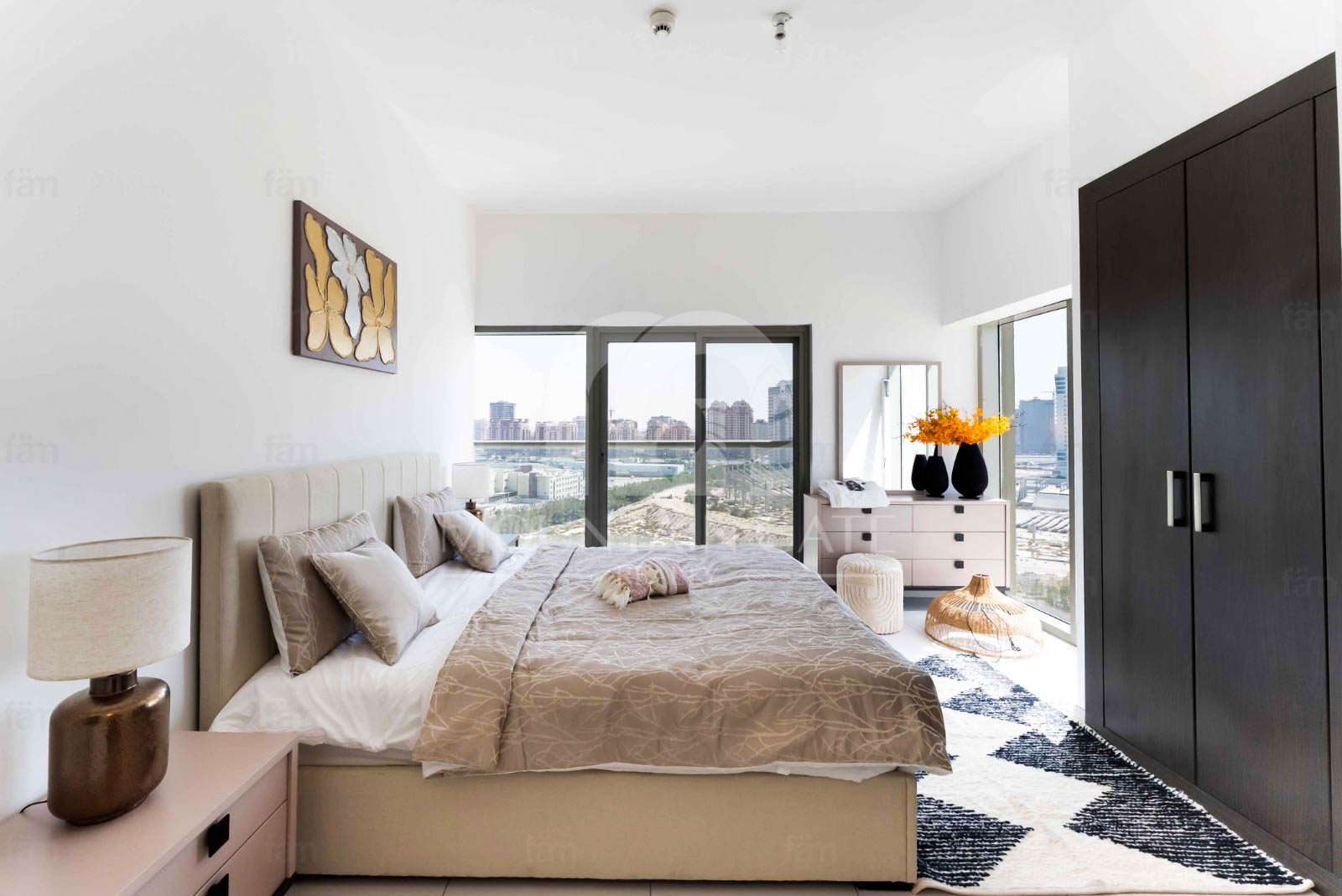 Vacant Excellent amenities for a modern lifestyle 2BR Motor City Mountain Gate