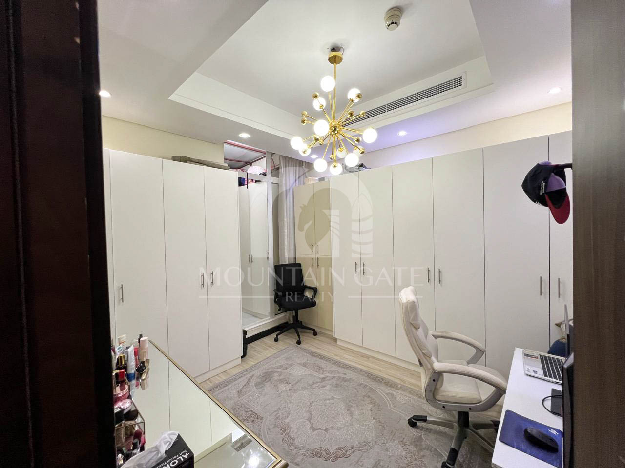 Luxury Upgrades | Unfurnished Prime Zone | VOT 4BR Al Furjan Mountain Gate