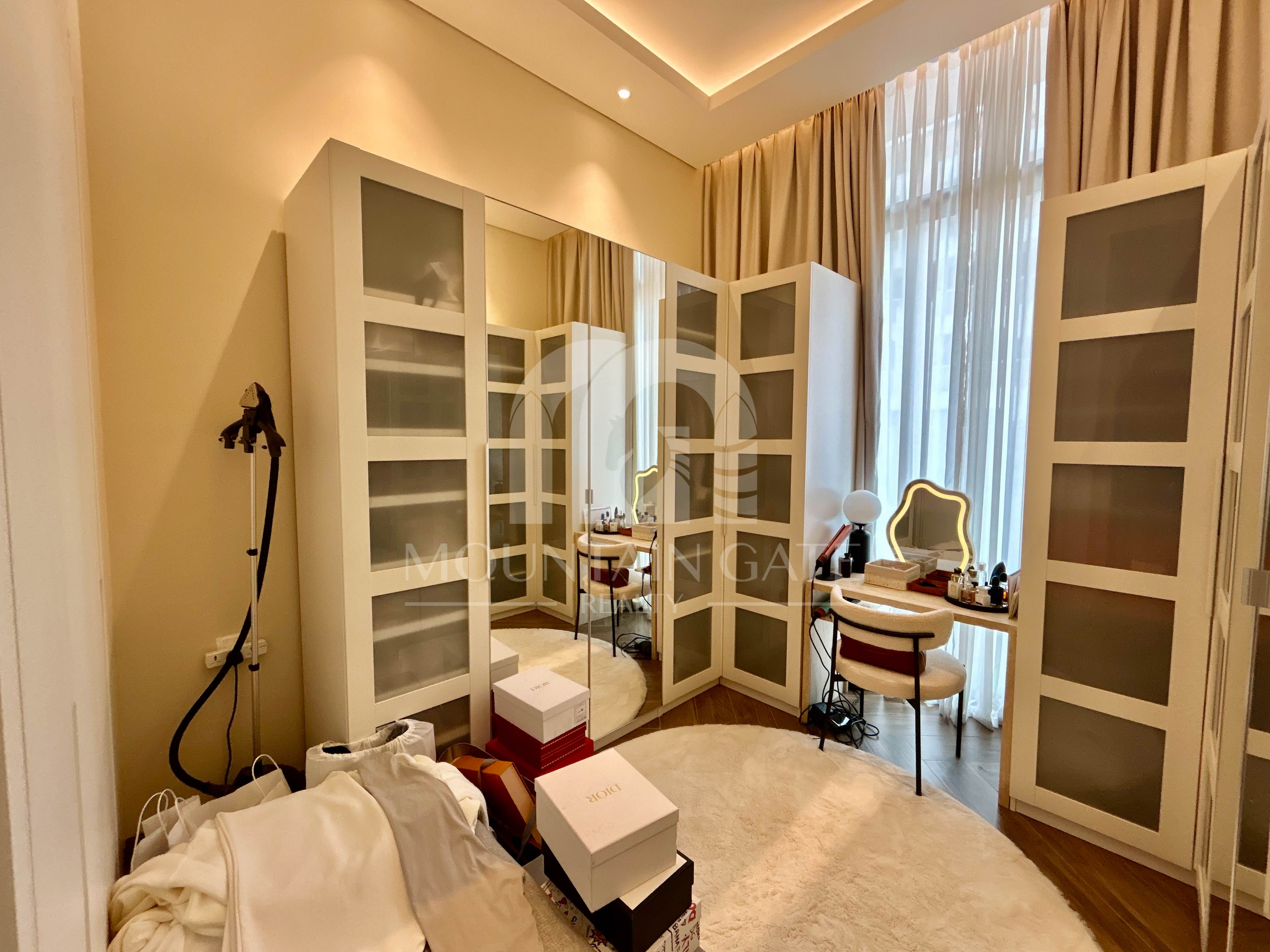 Exquisite Quality | Maid | 2 Parking | Rented 2BR Jumeirah Village Circle Mountain Gate