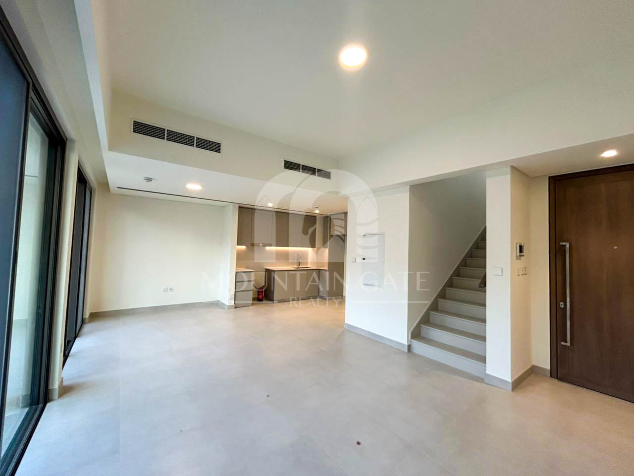 Newly Handed Over | Maids room 3BR Mountain Gate