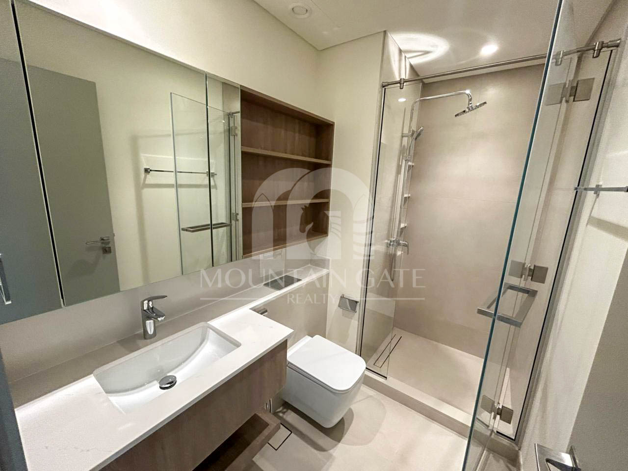 Newly Handed Over | Maids room 3BR Mountain Gate