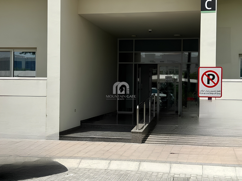 Spacious | Garden and pool view | Closed kitchen 1BR Muwaileh Commercial Mountain Gate