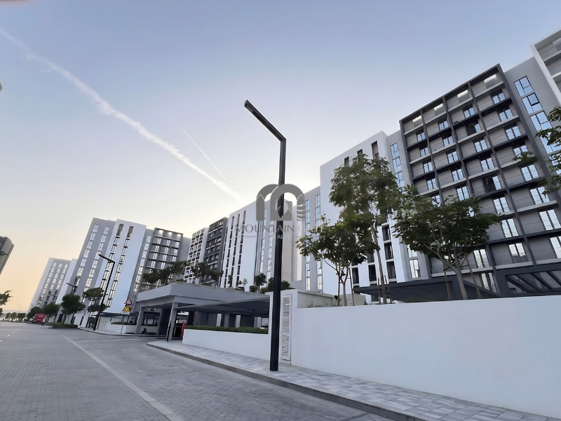 Pool view | Full balcony | High return 1BR Aljada Mountain Gate