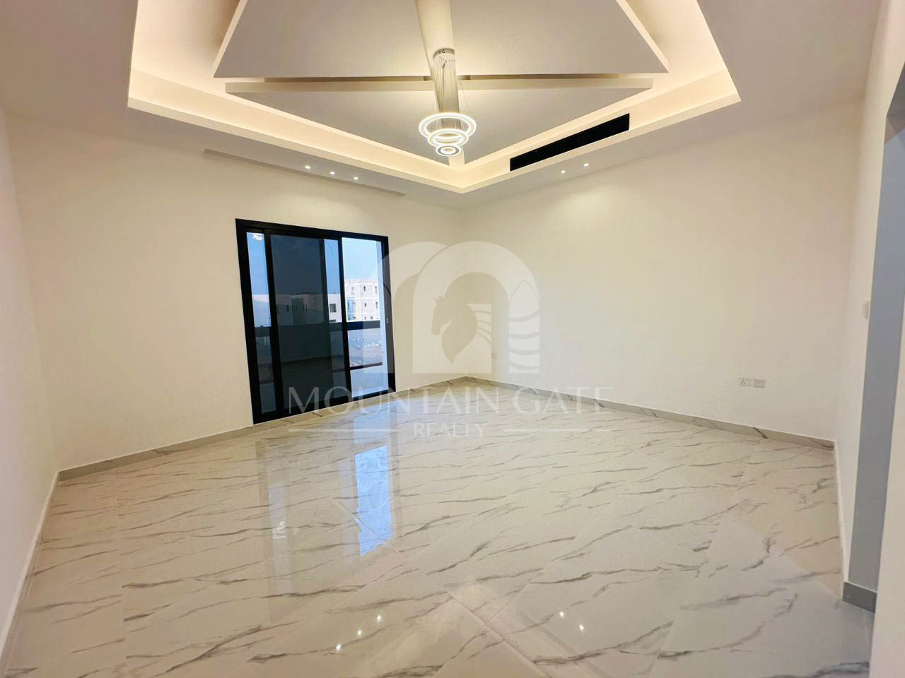 Ready to Move | Stylish Villa | All Fees Included 5BR Al Helio Mountain Gate