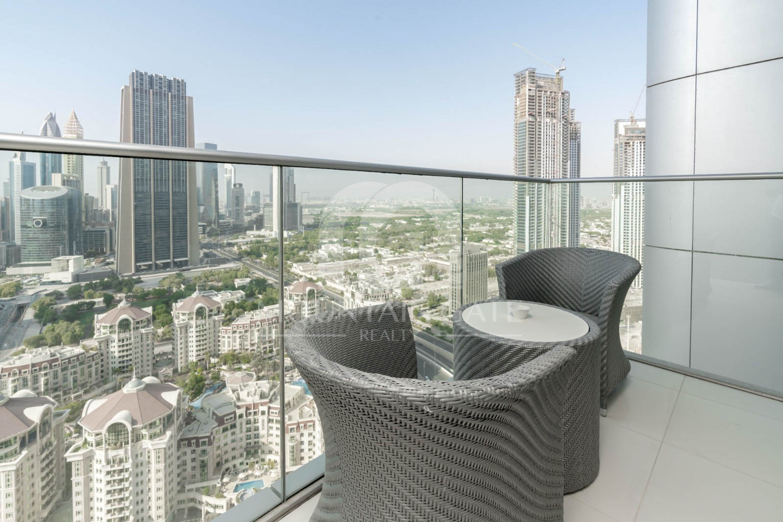 Fully Furnished | 4BR +Maid | Premium Living 4BR Downtown Dubai Mountain Gate