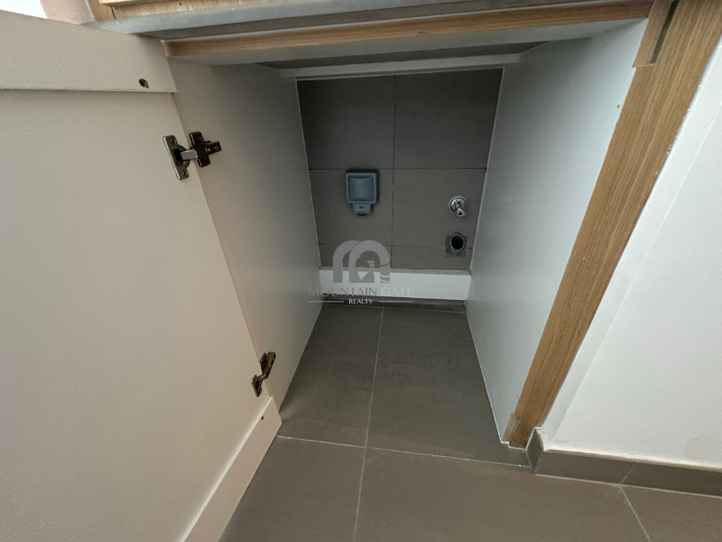 Best price | Financeable | Stadium view 1BR Muwaileh Mountain Gate